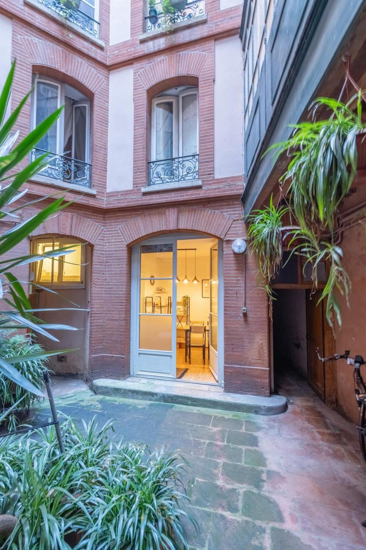 Charming City-center Flat With Terrace Toulouse